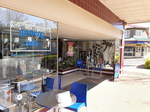 Juneil's - Hotel Accommodation 0