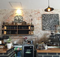 Papa's Bagel Bar - Hotel Accommodation