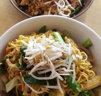 Stir Crazy Noodle Bar - Hotel Accommodation