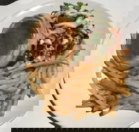 The Rusty Wall - Hotel Accommodation