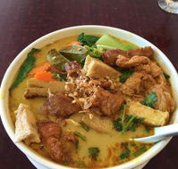 Au Lac Royal Vegetarian Cuisine - Hotel Accommodation