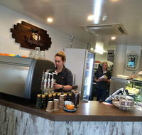 Baylis Grind - Hotel Accommodation