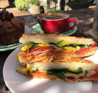 Clunes Store  Cellars - Hotel Accommodation