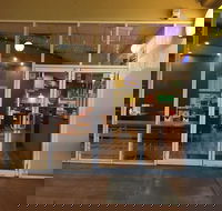 Dum Dickson - Hotel Accommodation