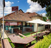Farmers Home Hotel - Hotel Accommodation