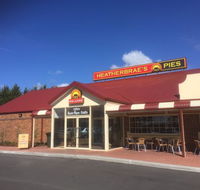 Heatherbrae's Pies - Hotel Accommodation