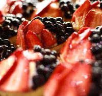 Henry's Bakery Cafe - Hotel Accommodation