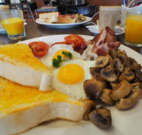 Hudsons of Dickson - Hotel Accommodation