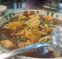 Yat Bun Tong - Hotel Accommodation