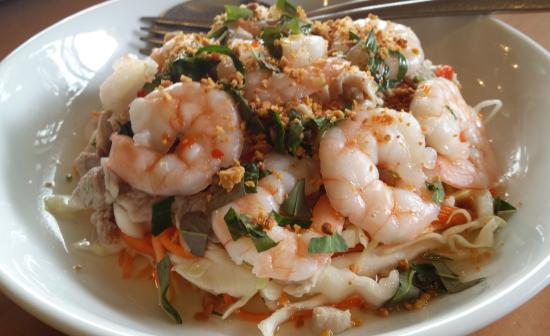 Apoinga ACT Hotel Accommodation