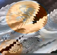 D'Artagnan's Cafe - Hotel Accommodation