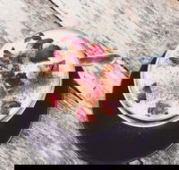 Fallen Leaf Espresso and Tea Bar - Hotel Accommodation