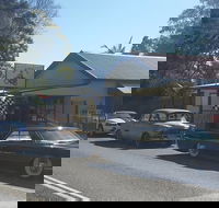 Idle In Cafe - Hotel Accommodation