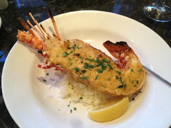 Waramanga ACT Hotel Accommodation