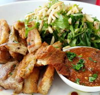 Plumb on Tennant - Hotel Accommodation