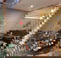 Angie's Dumpling Bar - Glen Waverley - Hotel Accommodation