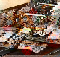 Livio's Fish  Chips - Hotel Accommodation