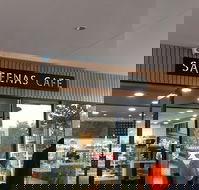 Sakeenas - Hotel Accommodation