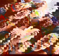 Stowaway Bar - Hotel Accommodation