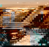 THE DEN - Hotel Accommodation