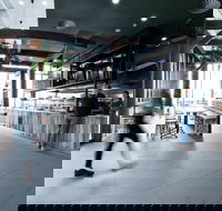 Two Chicks - Hotel Accommodation