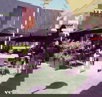 Verve Bar  Kitchen - Hotel Accommodation