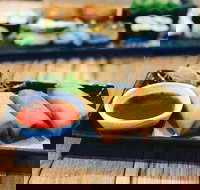 Akira Sushi - Warriewood - Hotel Accommodation