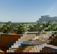 Constable Estate Vineyard - Hotel Accommodation