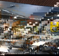 Hangar Cafe Restaurant - Docklands - Hotel Accommodation