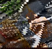 Outback Steakhouse - Hotel Accommodation