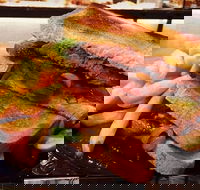 Rhumbas - Docklands - Hotel Accommodation