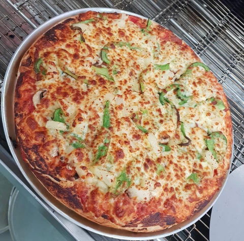 Slices @ Andy's - Hotel Accommodation 0