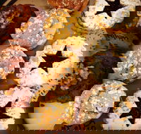 The Coachman Coffee Lounge - Hotel Accommodation