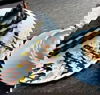 The Three Monkeys - Hotel Accommodation