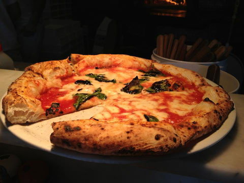 Via Napoli Pizzeria - Surry Hills - Hotel Accommodation 0