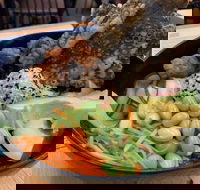 Bang Bang - Hotel Accommodation