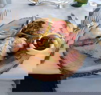 Coffee Ruckus - Hotel Accommodation