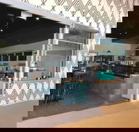 Elephant Grounds Cafe - Hotel Accommodation