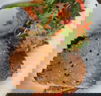 Front Paddock Cafe  Larder - Hotel Accommodation