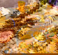 My Greek Cuzina - Graceville - Hotel Accommodation