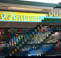 Tommo's Fish  Chippery - Hotel Accommodation