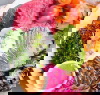 Trei Cafe - Hotel Accommodation