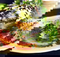 Black Lime Cafe - Hotel Accommodation