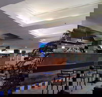 Carl's Jr. - Waterford - Hotel Accommodation