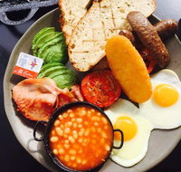 Chow Bella Cafe - Hotel Accommodation