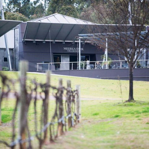 Meerea Park - Hotel Accommodation 1