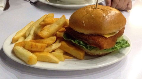 Pippies At The Point - Hotel Accommodation 0