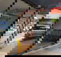 Tina's Dumpling House - Hotel Accommodation