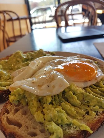 Weston Creek ACT Hotel Accommodation