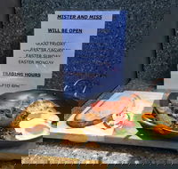 Mister and Miss Cafe - Hotel Accommodation